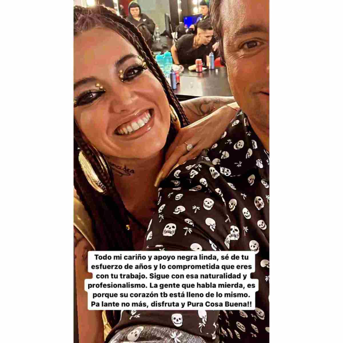 Daniel Valenzuela entrega apoyo a Yamila Reyna.