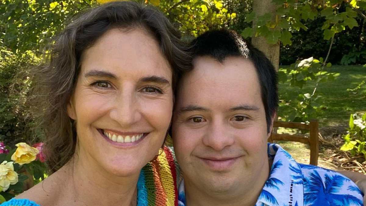 El tierno regalo que recibieron Francisca Imboden y Luis Rodríguez de La Ley de Baltazar