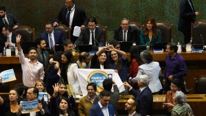 Cámara de Diputados aprueba la Ley 40 horas en histórica votación