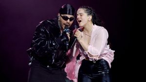 Rosalía desata la locura en Coachella: Baile, emoción y romanticismo con Rauw Alejandro