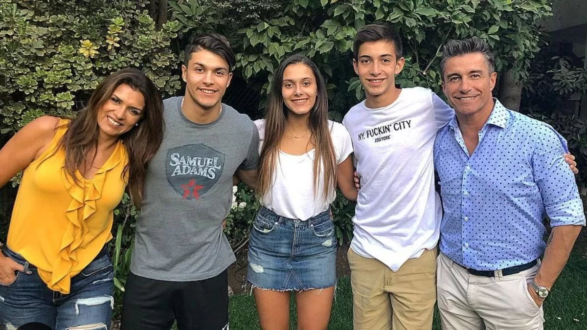 Todos fuera de Chile: Así es la vida de los hijos de Fernando Solabarrieta