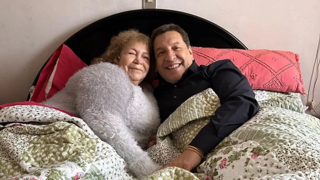 Julio César Rodríguez Y Su Madre
