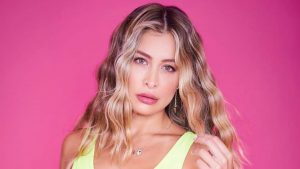 ¿Sola o acompañada? Sabrina Sosa disfruta de unos días en la playa con misterioso hombre