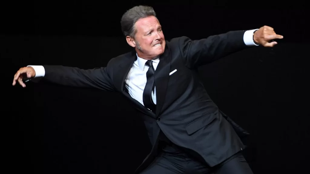 Luis Miguel Chile (2)