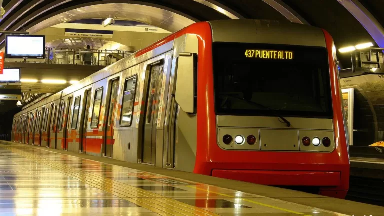 Metro De Santiago (8)