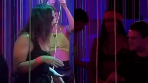 "¿Cómo que nadie se comió?": Las críticas que dejó la primera fiesta de Gran Hermano Chile