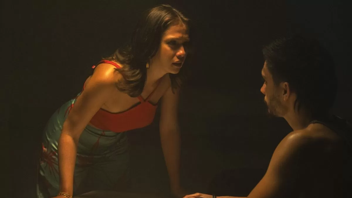 Esta es la serie de Netflix dirigida por un chileno y que logró tener segunda temporada: te quedarás pegada viéndola