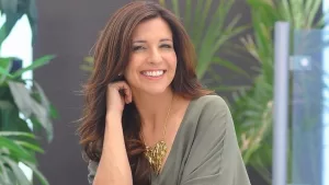 Vuelve a llegar la grúa televisiva a Mega: Karla Constant presentó su renuncia al canal