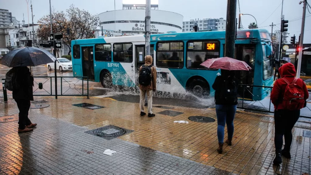 Lluvia En Santiago (78)