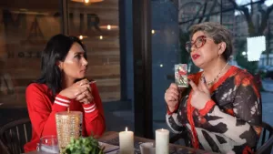 "Veo calles con mucha...": Vanessa Daroch realizó preocupante predicción para Chile en Sin Editar