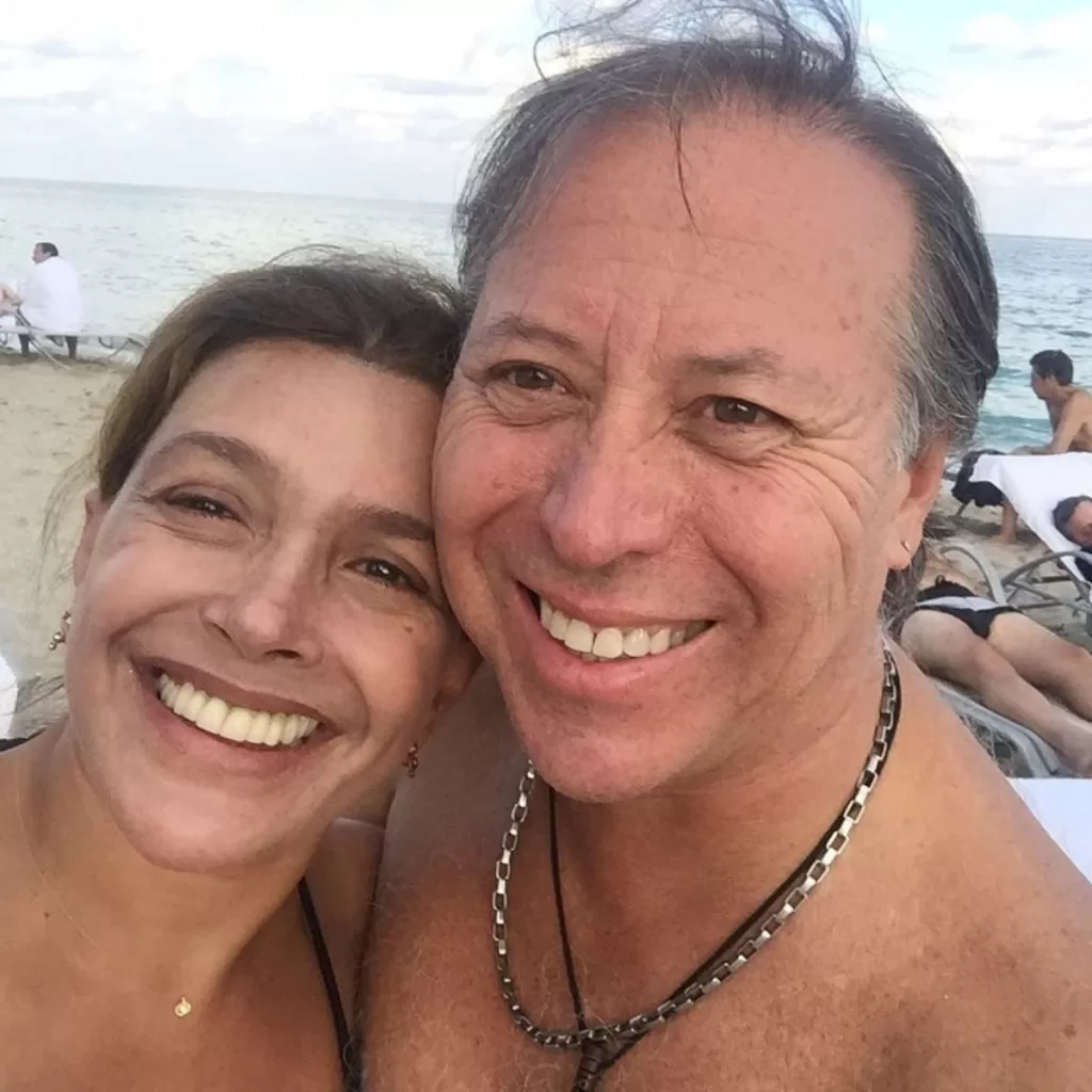 Carolina Arregui Esposo