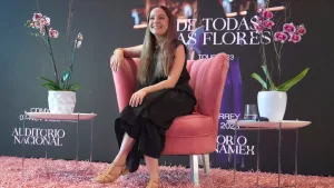 CONCURSO: FMDOS te lleva al concierto de Natalia Lafourcade en Chile