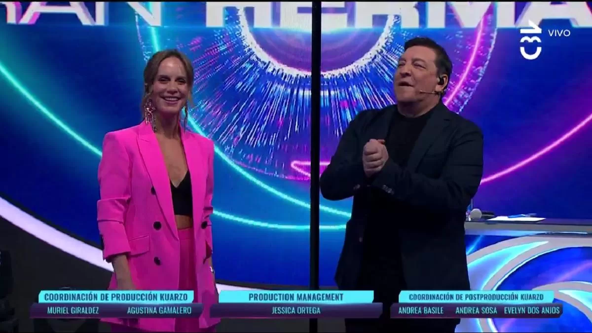 ¡No para todos los bolsillos! Este es el valor del traje rosado que usó Diana Bolocco en Gran Hermano Chile