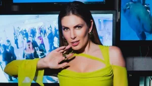 ¿Qué prenda debes lucir en la temporada primavera-verano 2023? Eugenia Lemos nos da algunos tips de moda