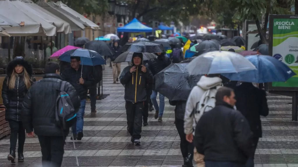 Lluvia En Santiago 