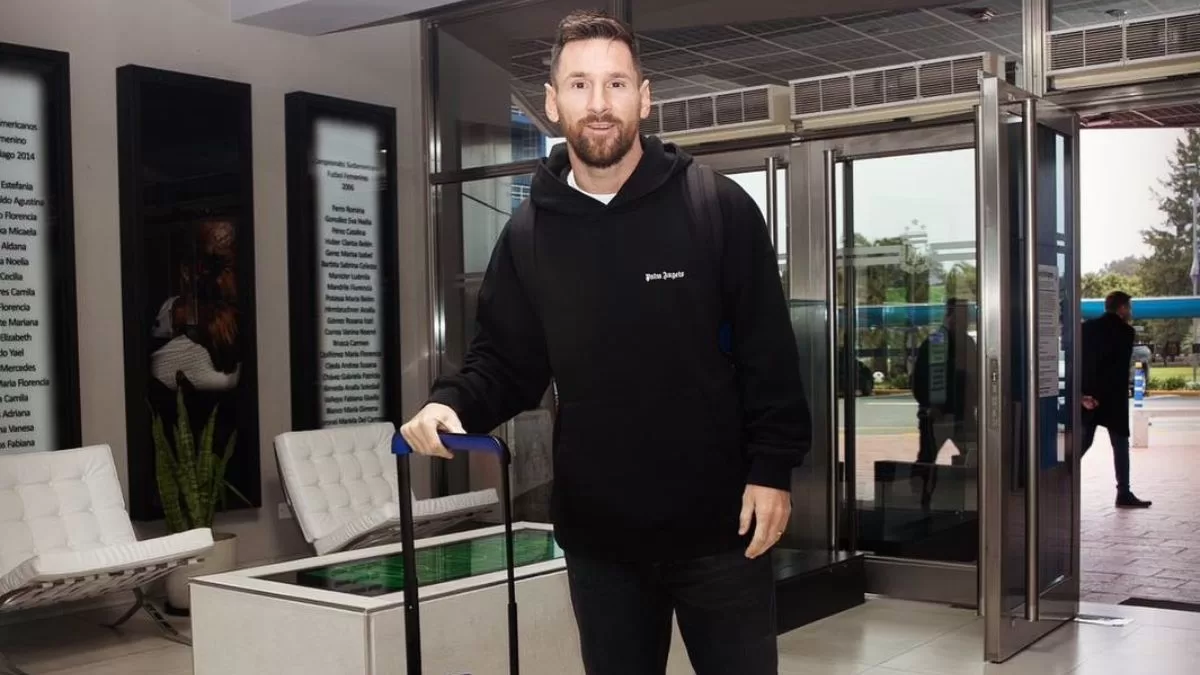 Tiene 9 baños, dos muelles y una gran piscina frente al mar: Así luce la lujosa mansión que compró Messi en Miami por un millonario precio