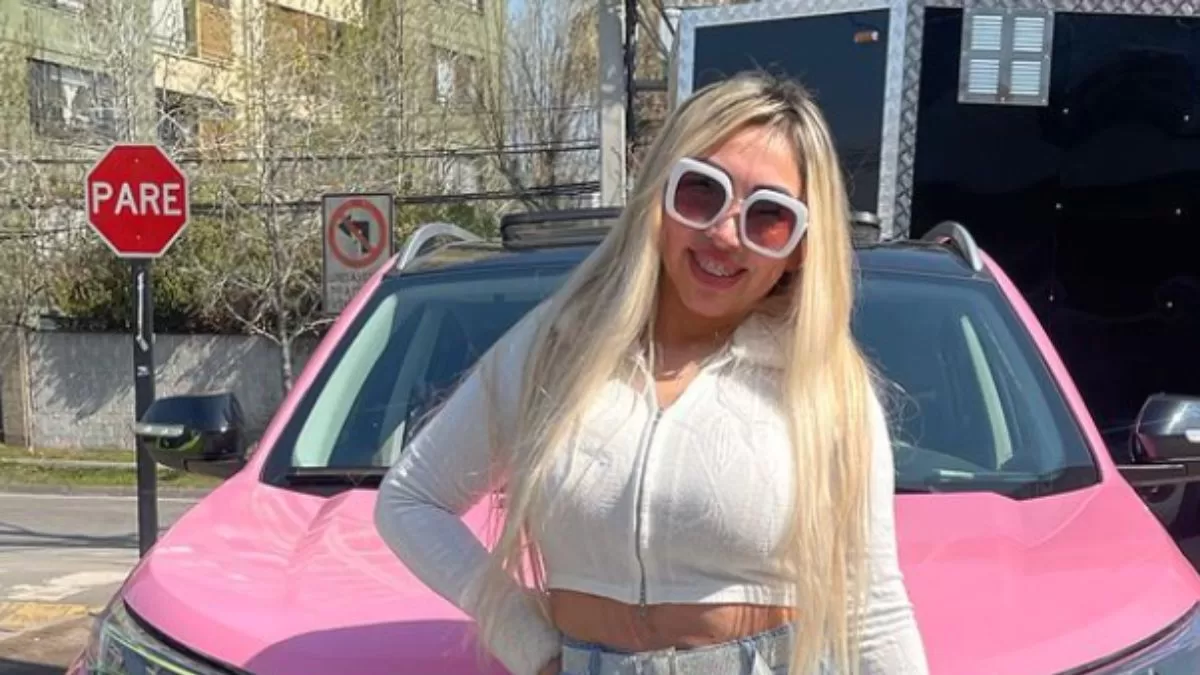 "Mis facilines me mudo...": Naya Fácil se emocionó tras anunciar su nuevo cambio de casa