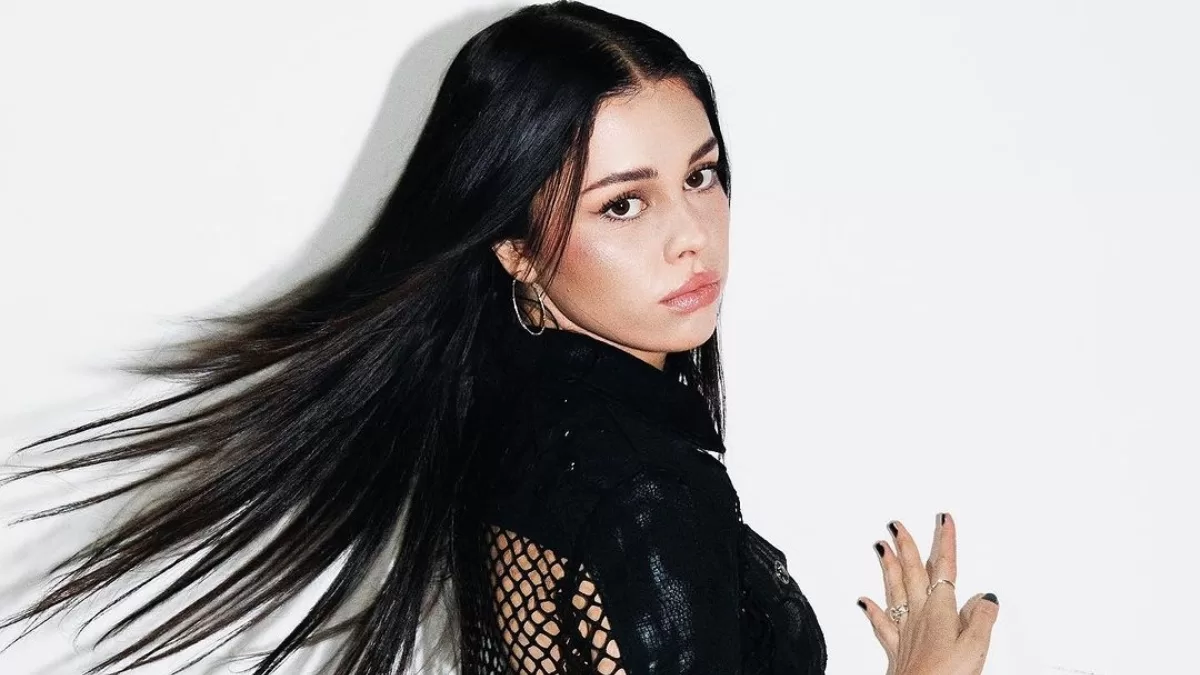 “Hay muchas artistas a las que les he escrito...": Esta es la cantante que acusó de competitivas a las mujeres del género urbano chileno