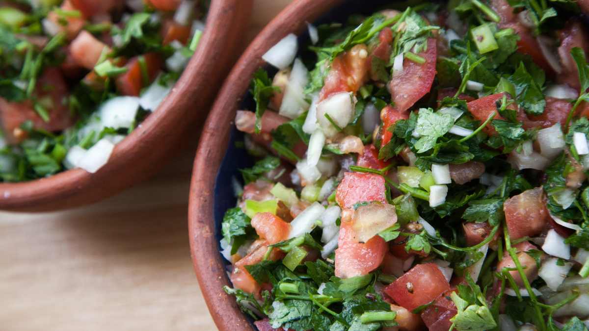 ¿Cómo preparar un rico pebre? Sigue esta receta y tendrás el mejor acompañamiento para estas Fiestas Patrias