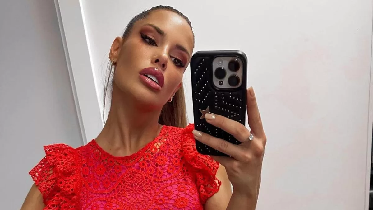 "La necesidad de esta mina...": Gala Caldirola comparte osado desnudo y se llena de críticas