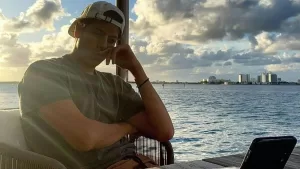 "Me estoy postulando como...": Máximo Menem se cambió de carrera y mostró gran preferencia por la política en su nueva universidad