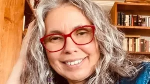 "Debemos sacar a...": Madre de Constanza Capelli inició campaña para eliminar a polémico jugador de Gran Hermano Chile