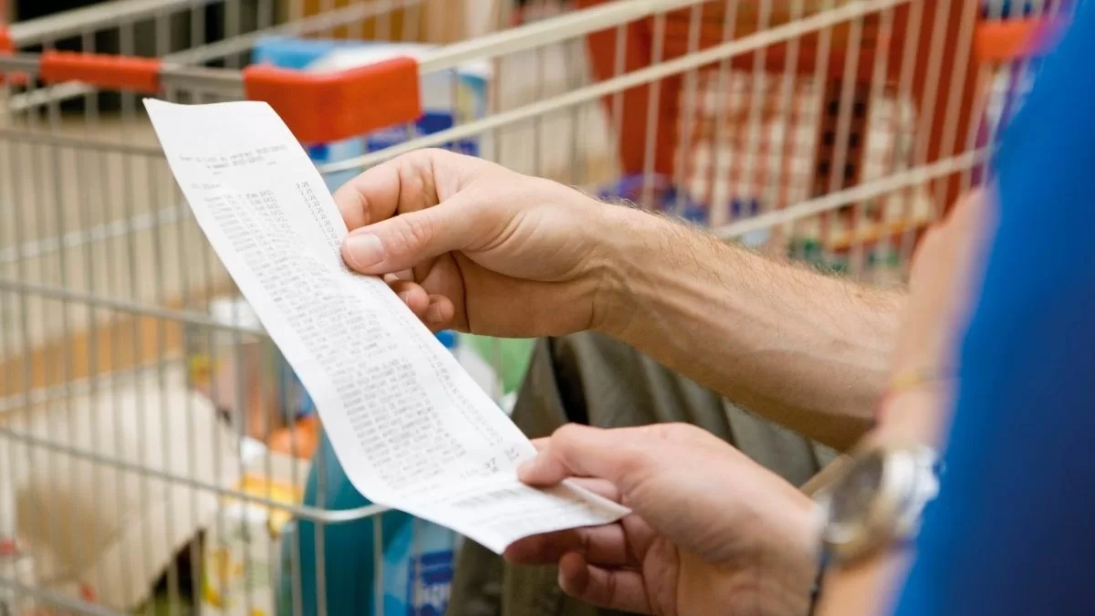 Ofertas en supermercados en Chile hoy, 16 de octubre: cuál es el más barato, dónde se puede pagar con Junaeb y a qué hora cierran