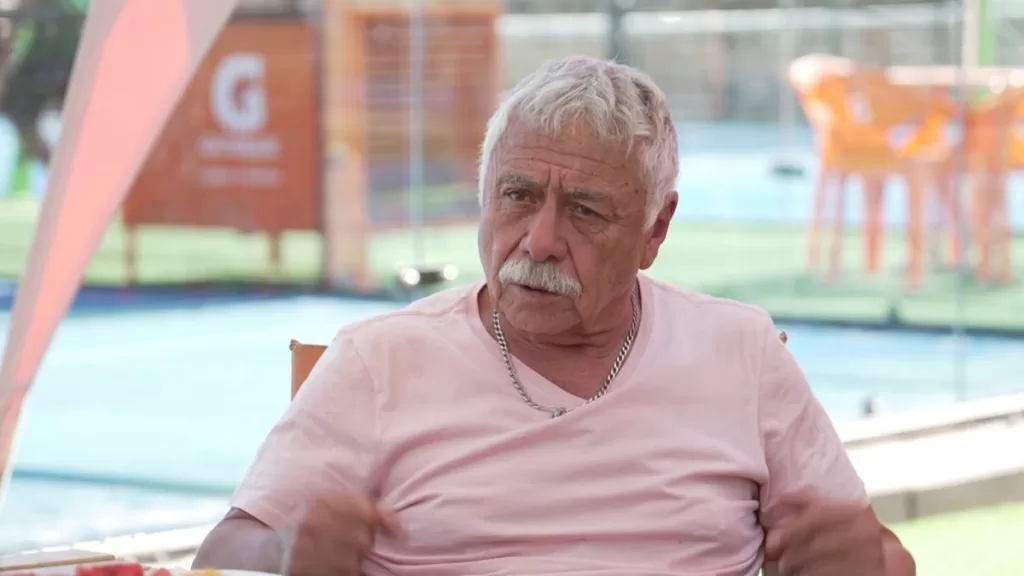 Carlos Caszely Salud (2)