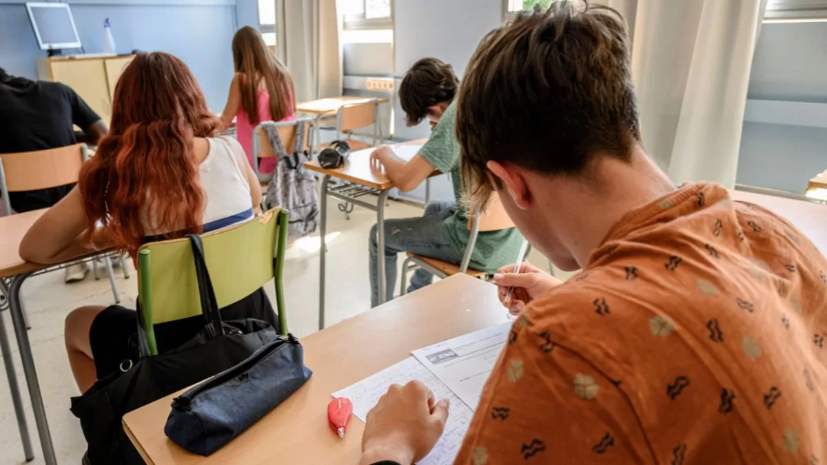 Becas Junaeb 2024: Hasta cuándo se puede postular y dónde conocer los resultados