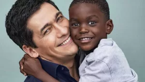 Rafael Araneda se sincera y cuenta cómo es cuidar a su hijo menor a sus 54 años