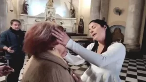 Quién es Leda Bergonzi, la «Sanadora de Rosario» que estará en Maipú y Quinta Normal