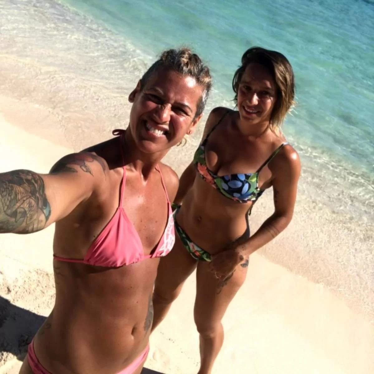 Maria Jimena Pereyra Y Su Esposa 