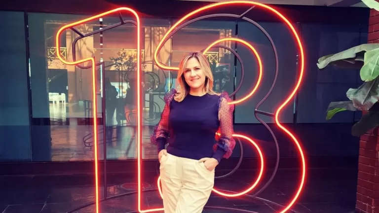 El impactante antes y después de Michelle Adam: La meteoróloga se realizó un increíble cambio de look