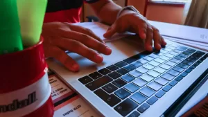 ¿Buscas trabajo? Subsecretaría de Prevención del Delito abre nuevas ofertas laborales con sueldos desde $1.000.000