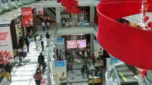 Hay varias opciones en Santiago y regiones: Conoce las ofertas laborales disponibles para la época navideña