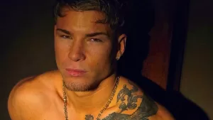 "El celular con un trípode": Raimundo Cerda responde a funa por manejar a exceso de velocidad