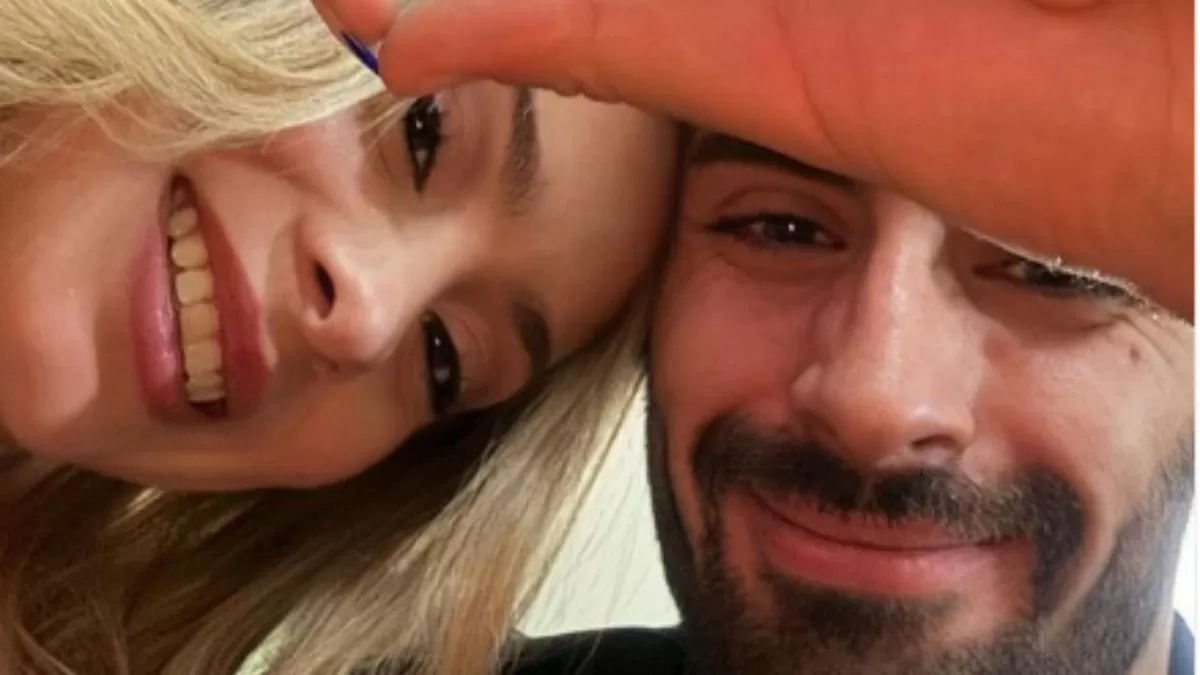 "Les presentamos a...": Jorge Aldoney entregó tierno y especial regalo a Skarleth Labra