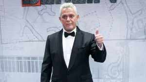 "A convertir la adversidad en virtud": Alejandro Sanz envió especial mensaje al pueblo chileno tras los incendios forestales que afectan a la quinta región