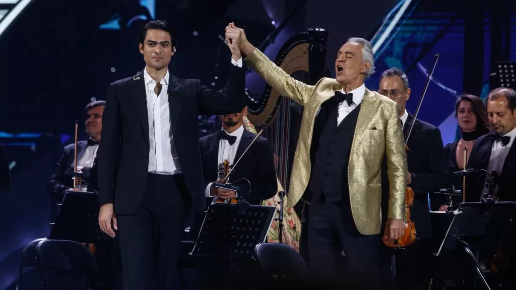 Andrea Y Matteo Bocelli