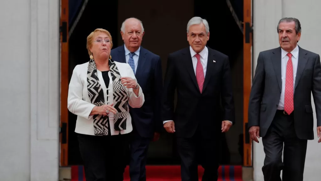 Sebastián Piñera Y Michelle Bachelet (3)