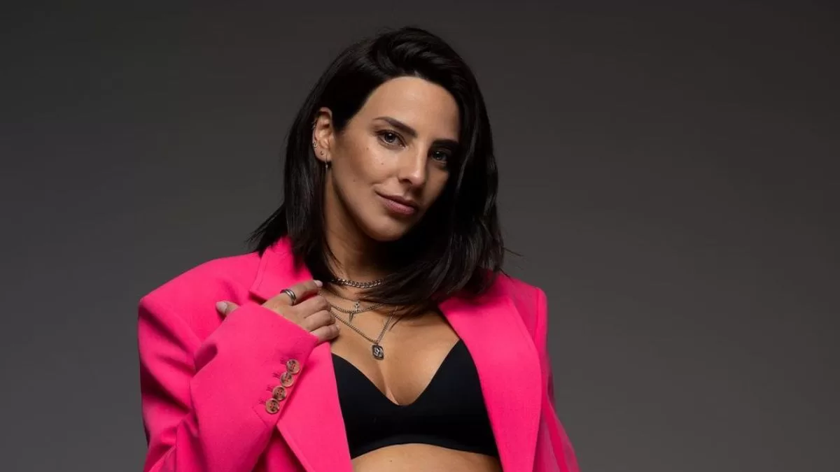 ¡Gran parecido! Daniela Castillo muestra por primera vez el rostro de su bebé y enternece las redes sociales