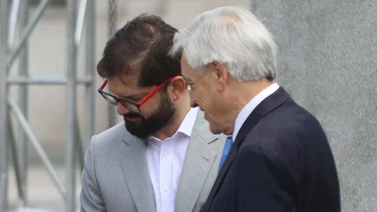 Presidente Gabriel Boric reacciona y anunciada medidas tras la muerte de Sebastián Piñera: "Un fuerte abrazo para su familia"