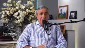 Actor encara a Kike Morandé tras revivir polémico trato en Mega: "No se me puede olvidar esa hue..."