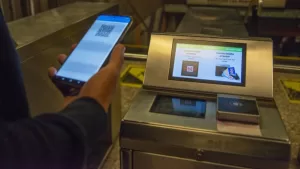 MetroQR: Esta es la nueva aplicación con la que podrás pagar en Metro de Santiago y buses usando tu celular