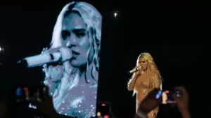 ¡Es oficial! Esta conocida cantante nacional será la telonera de los conciertos de Karol G en Chile