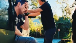 Pancho Saavedra preocupa a sus seguidores por su grave lesión: "Piensa en tu hijita..."