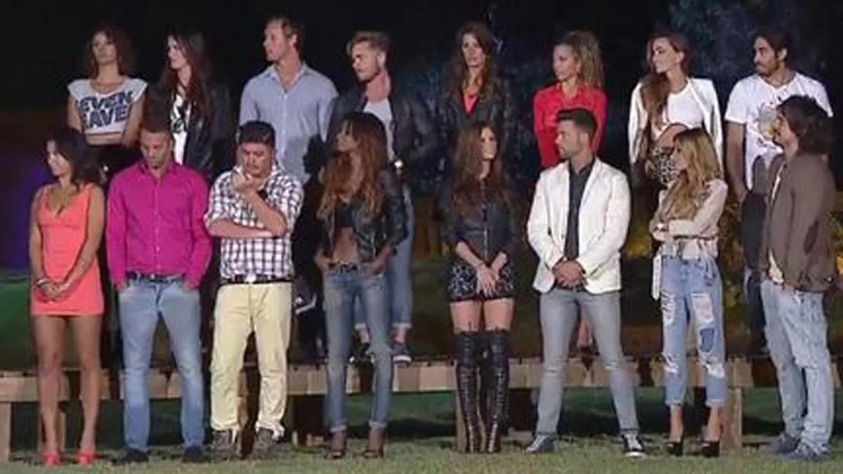 Aseguran que reconocidos rostros del mundo del espectáculo chileno habrían iniciado un romance: Esta sería la prueba