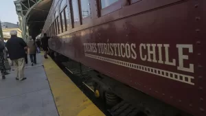 Así luce el Tren del Recuerdo por dentro: Te darán ganas de viajar en el antiguo ferrocarril al ver cómo es el comedor