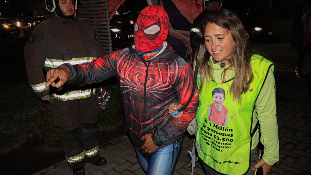 Madre de Tomás Ross recibiría ayuda de la embajada de Estados Unidos en Chile