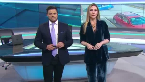 Querida periodista chilena acusa que sufre acoso desde hace tres años: "me ha escrito que me va a pegar"
